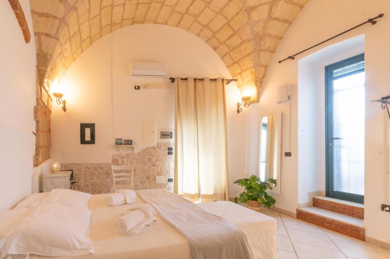 Leondari Rooms V Collection Otranto Exterior foto