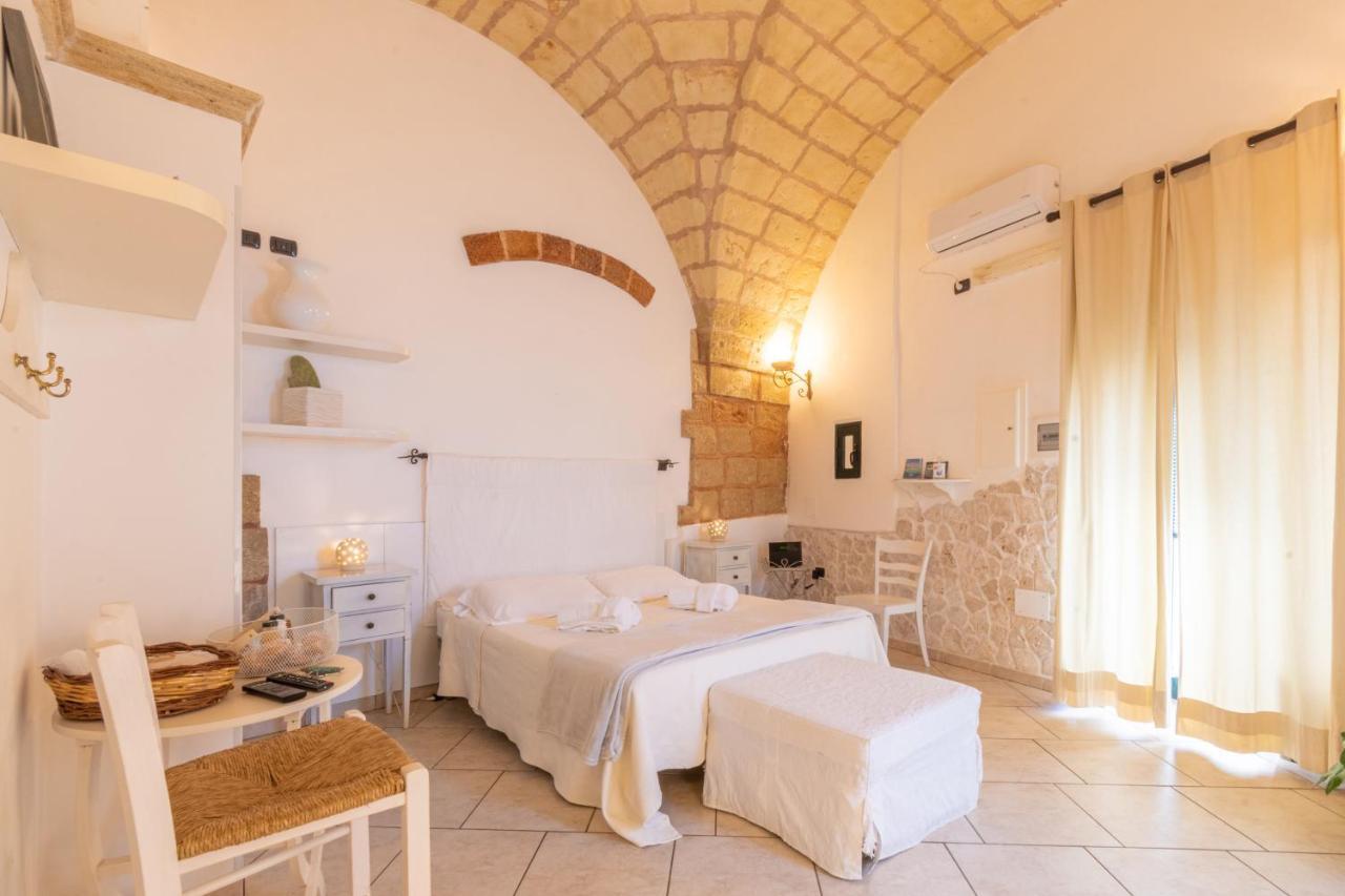 Leondari Rooms V Collection Otranto Exterior foto